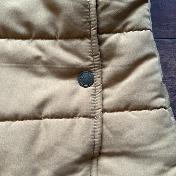 Natural Reflections Vest - Picture 6 of 6